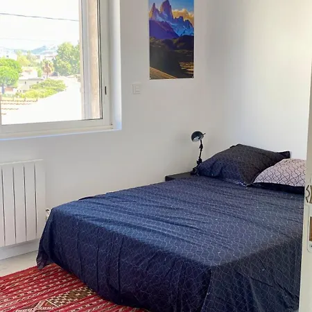 Beau Duplex Marseillais Tres Lumineux
